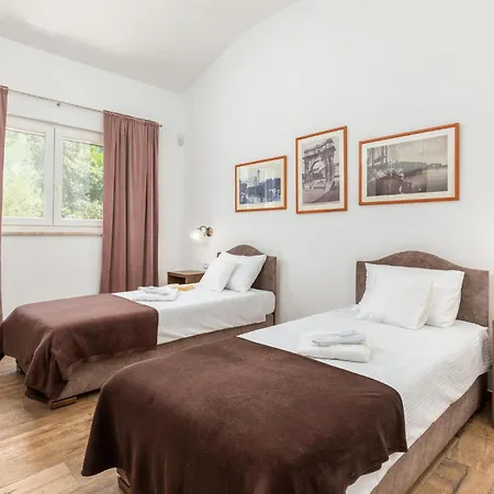 بيت للعطل Stunning In *