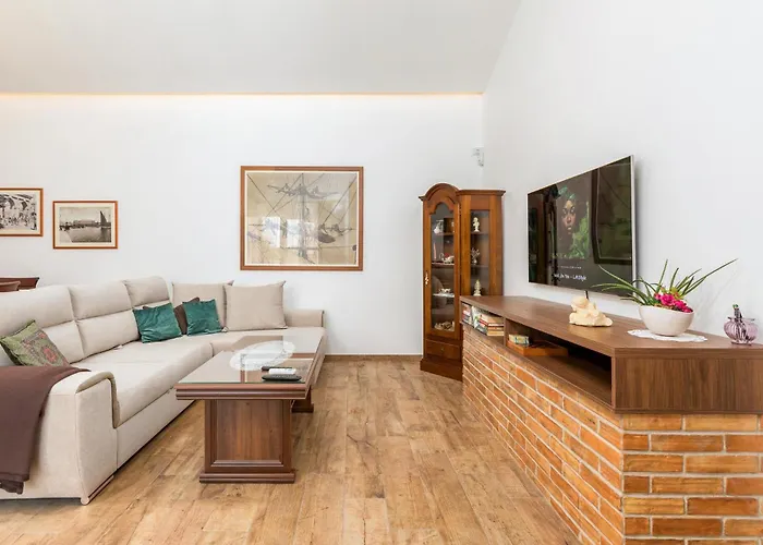 Holiday home Stunning In Pula