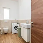 Beautiful Home In Pula *