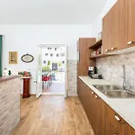 Beautiful Home In Pula Pula